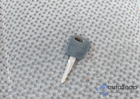 2003 Ford F-150 Lariat/Xlt из США, поврежденный, VIN 1FTRW07L23KB69130